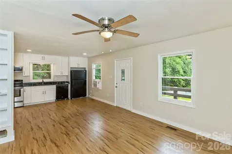 47 Fir Circle Canton NC 28716