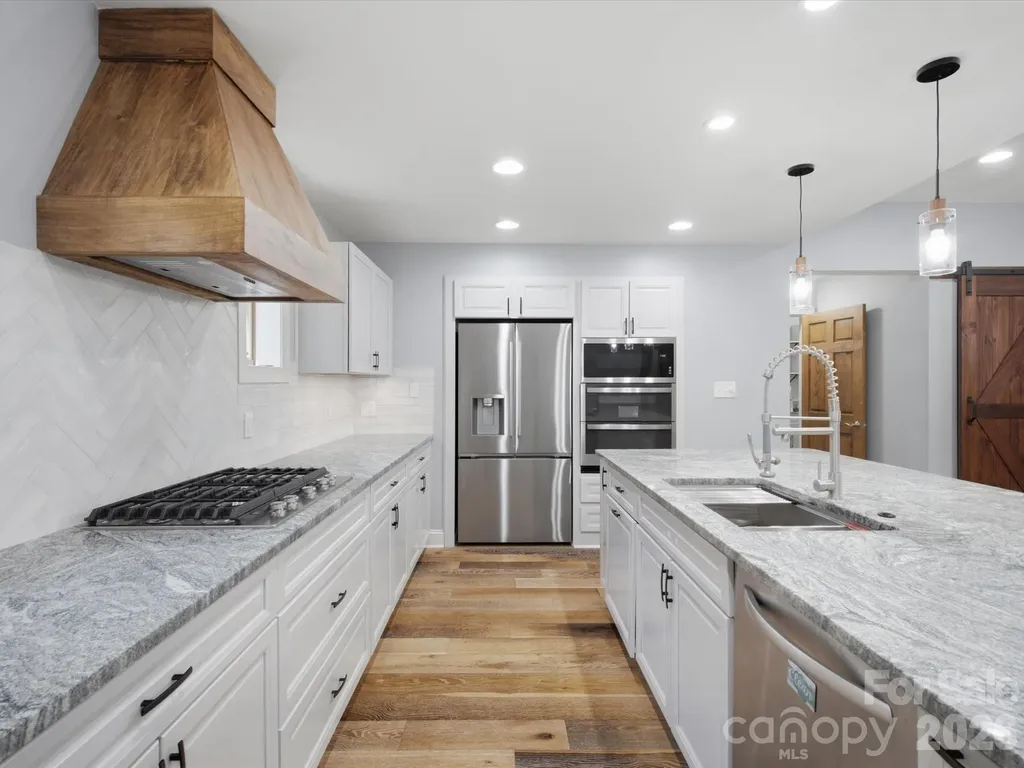 3004 Dodsworth Drive Cramerton NC 28032