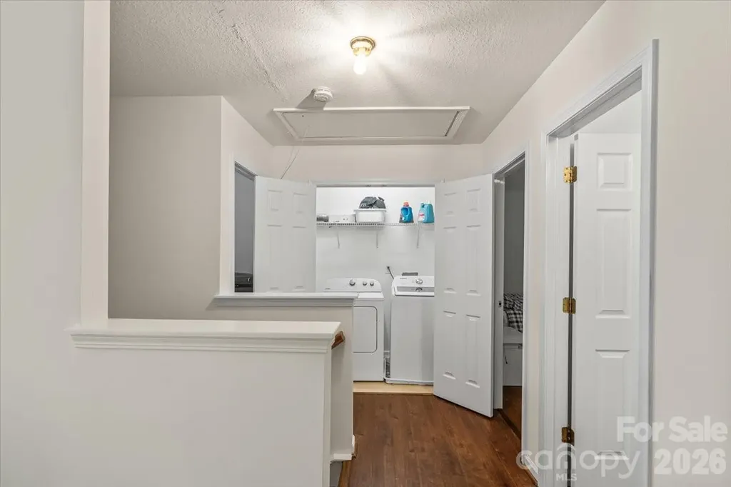 3119 Decapolis Drive Charlotte NC 28215