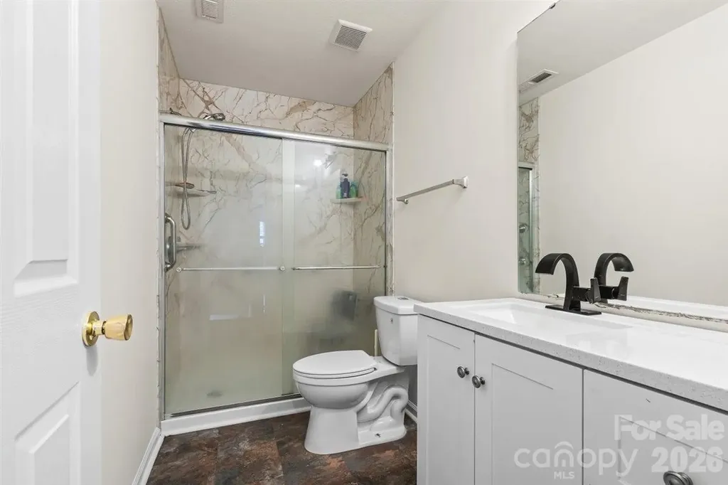 3119 Decapolis Drive Charlotte NC 28215