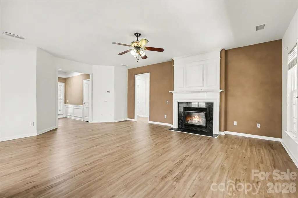 8708 Heron Glen Drive Charlotte NC 28269