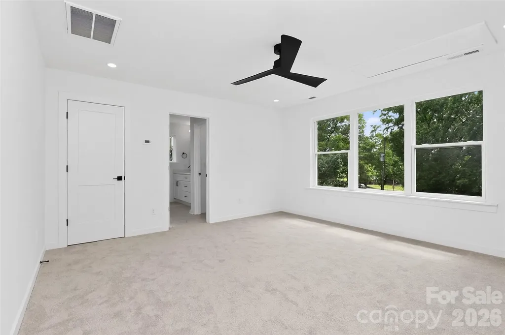 2716 Baltimore Avenue Charlotte NC 28203