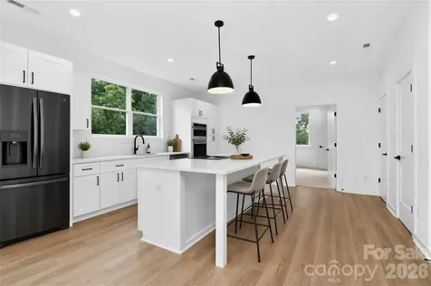2716 Baltimore Avenue Charlotte NC 28203