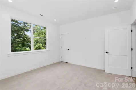 2716 Baltimore Avenue Charlotte NC 28203