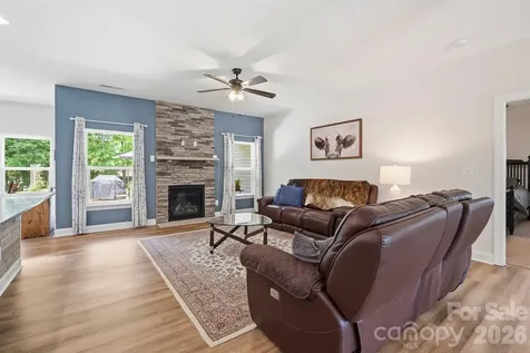 149 Windstone Drive Troutman NC 28166