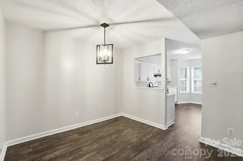 6043 Green Forest Drive Charlotte NC 28212