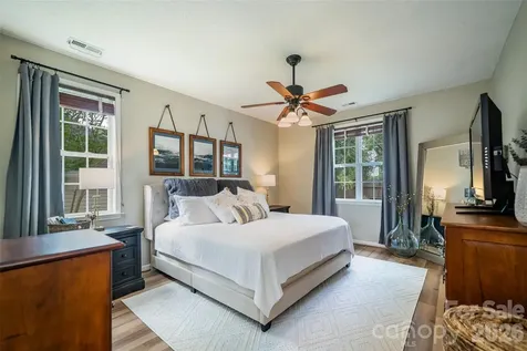 136 Cottage Ridge Road Fletcher NC 28732