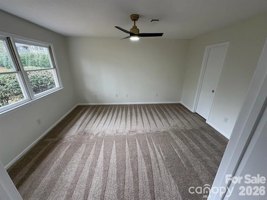 13 Laurel Place Drive Asheville NC 28803