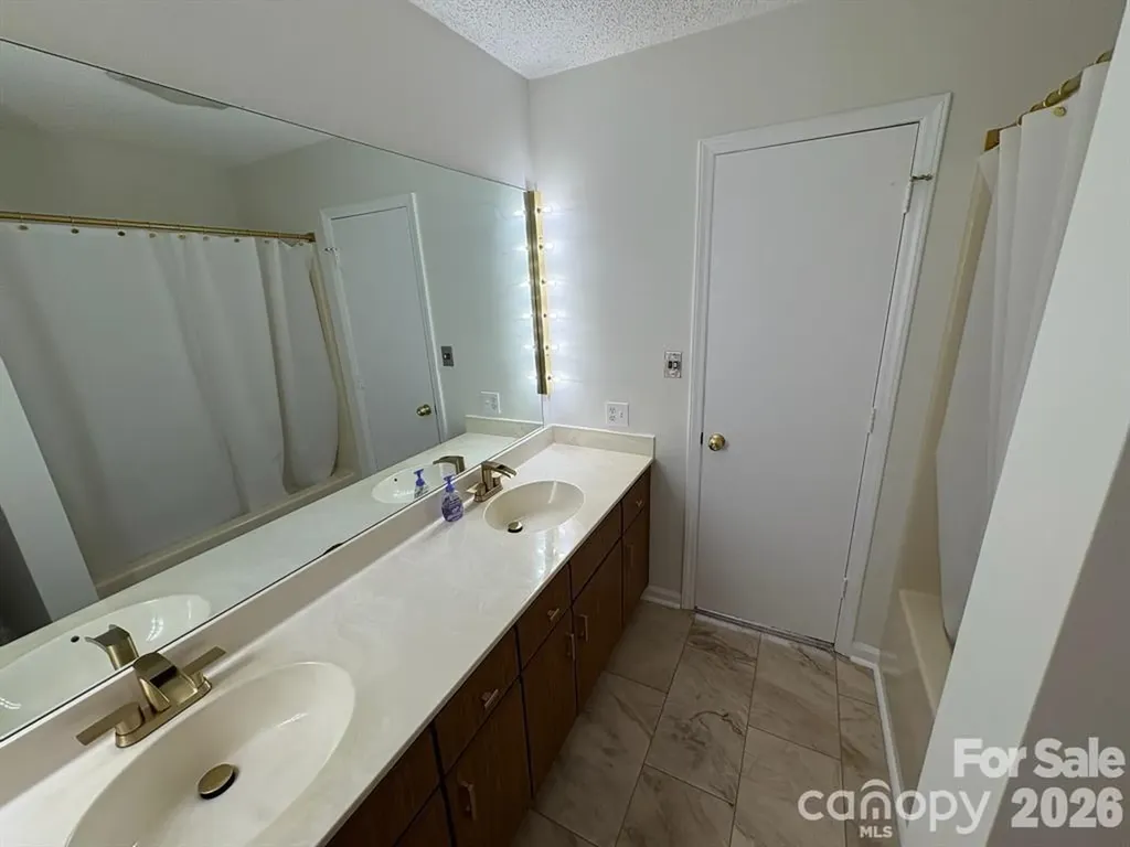 13 Laurel Place Drive Asheville NC 28803