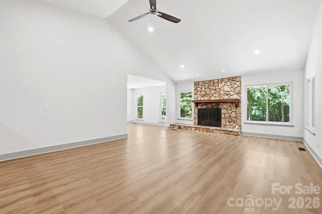 14428 Harbor Estate Road Charlotte NC 28278