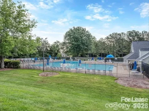 8715 Parkchester Drive Charlotte NC 28277