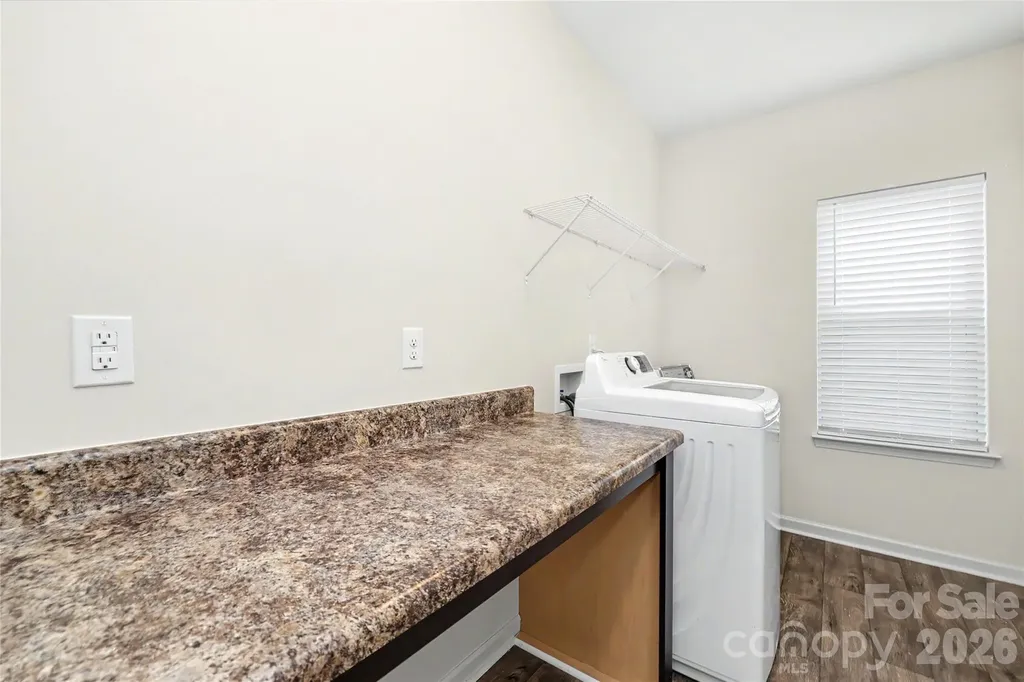 3173 Pinehills Way Mount Holly NC 28120