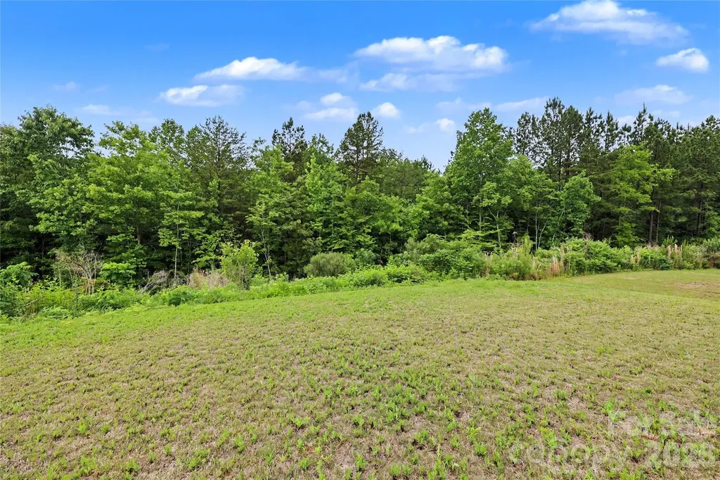 3173 Pinehills Way Mount Holly NC 28120