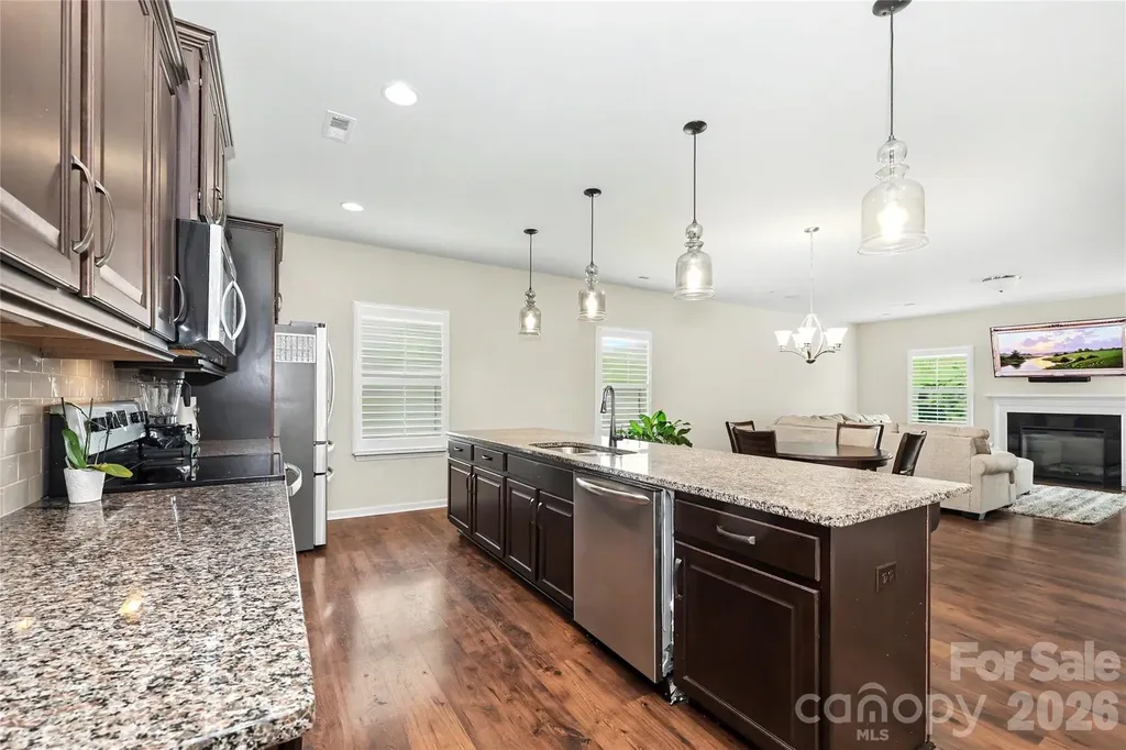 3173 Pinehills Way Mount Holly NC 28120