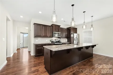 3173 Pinehills Way Mount Holly NC 28120