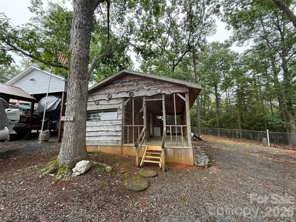 107/109 Holly Cove Trail Mount Gilead NC 27306