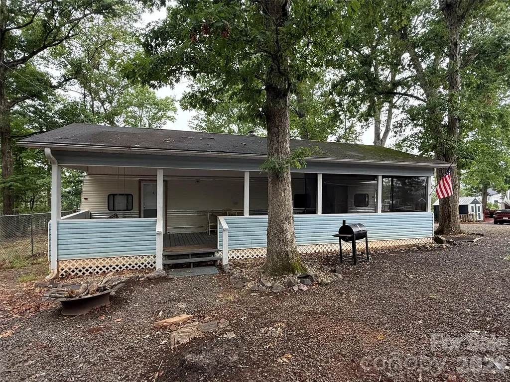 107/109 Holly Cove Trail Mount Gilead NC 27306