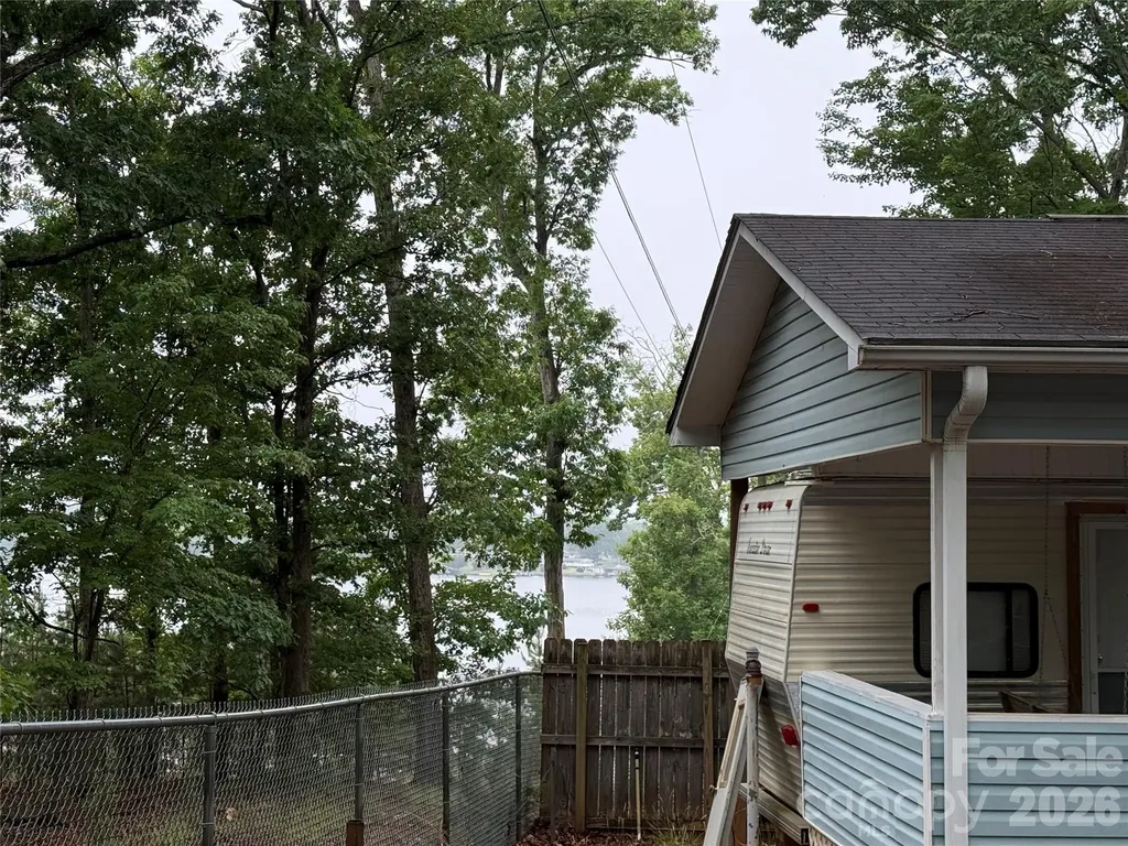 107/109 Holly Cove Trail Mount Gilead NC 27306