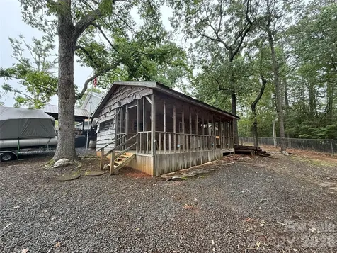 107/109 Holly Cove Trail Mount Gilead NC 27306