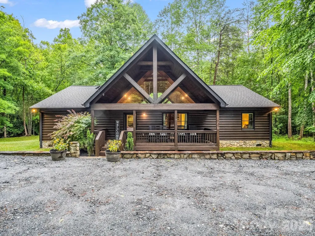 124 Golden Creek Trail Union Mills NC 28167