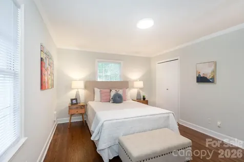 5100 Kimwood Place Charlotte NC 28205
