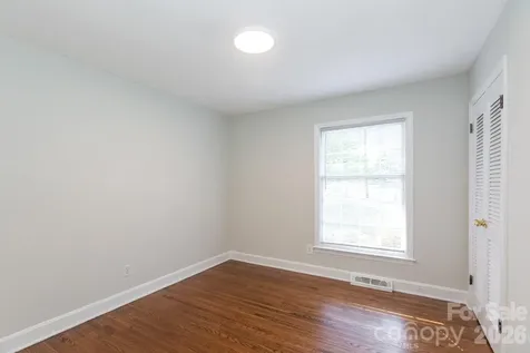 5100 Kimwood Place Charlotte NC 28205