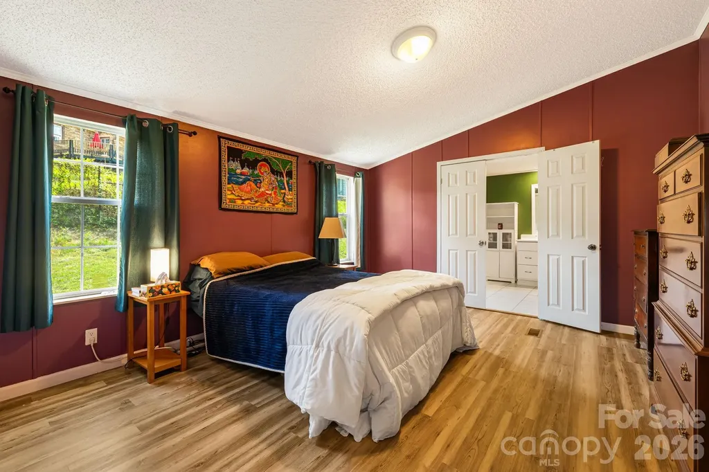 30 Sixth Street Asheville NC 28804