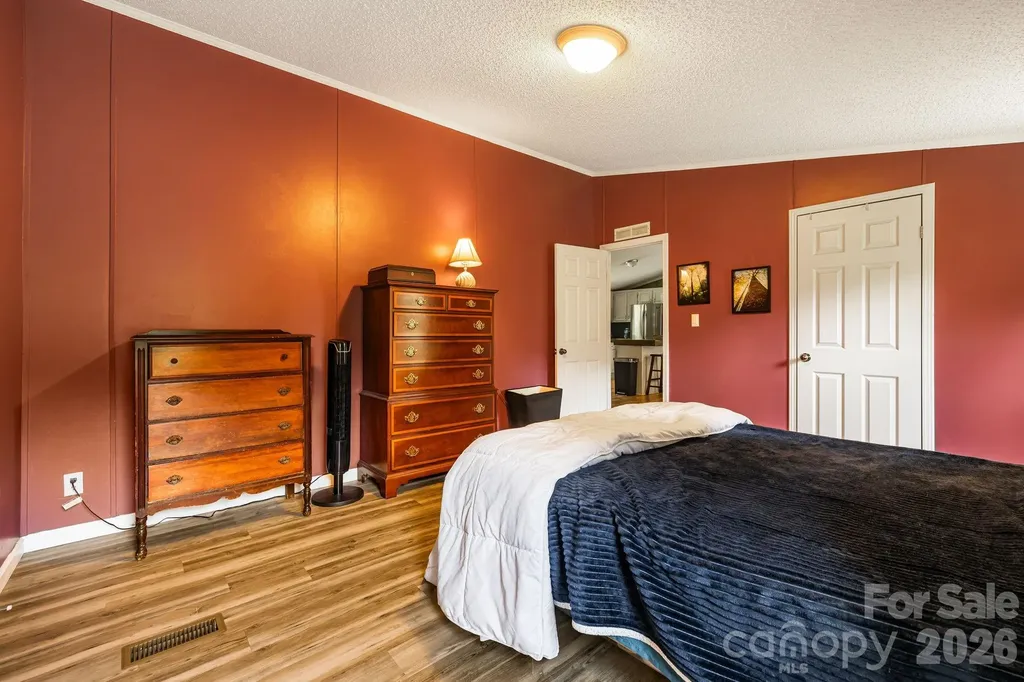 30 Sixth Street Asheville NC 28804