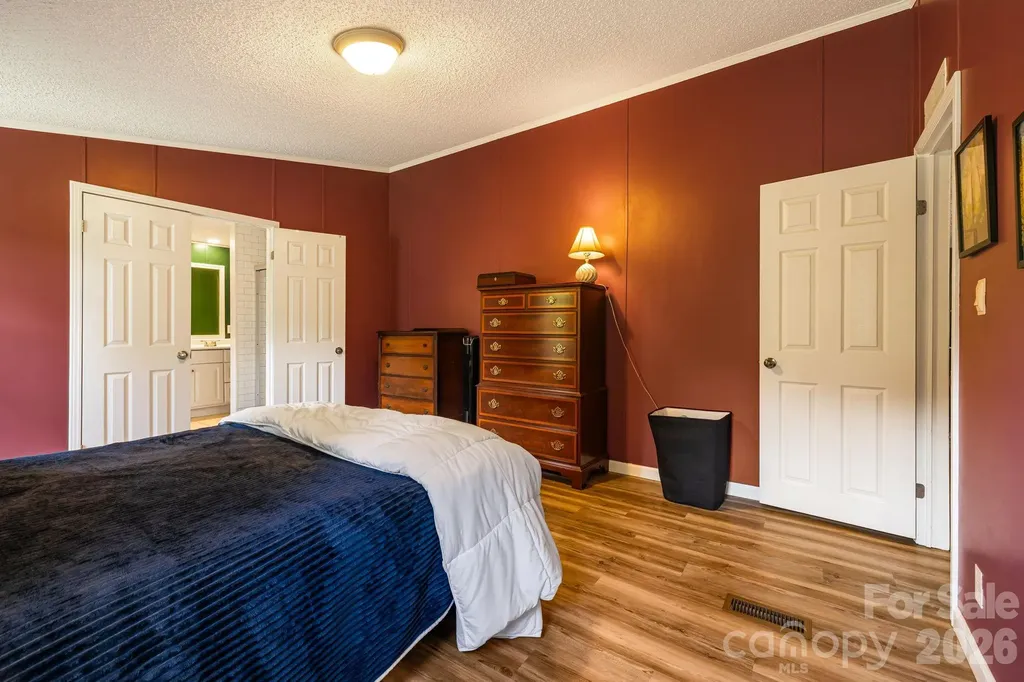 30 Sixth Street Asheville NC 28804