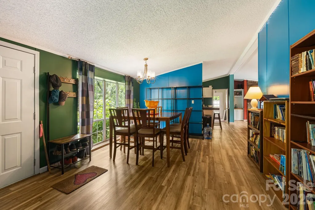 30 Sixth Street Asheville NC 28804