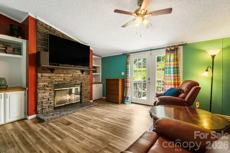 30 Sixth Street Asheville NC 28804