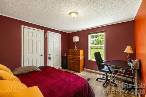 30 Sixth Street Asheville NC 28804