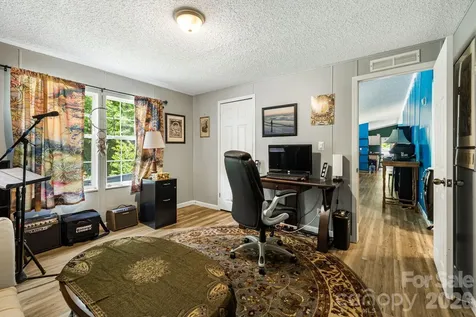 30 Sixth Street Asheville NC 28804