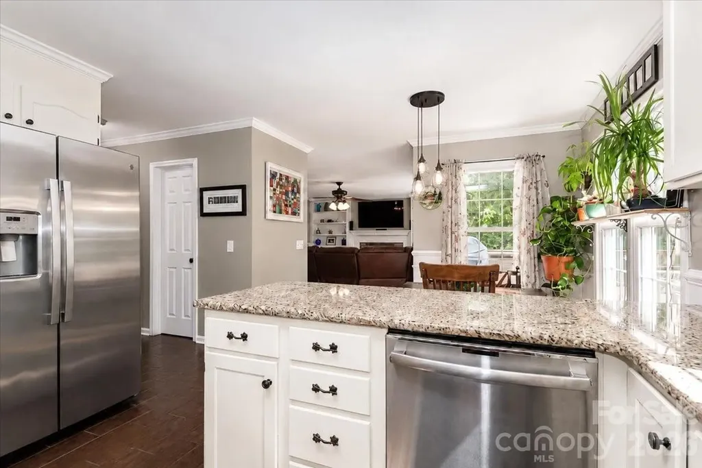 311 N Deerfield Circle Salisbury NC 28147