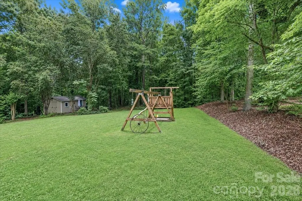 311 N Deerfield Circle Salisbury NC 28147