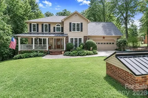 311 N Deerfield Circle Salisbury NC 28147