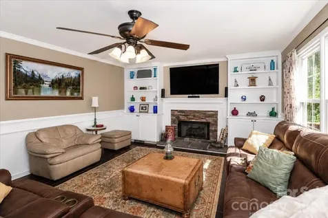 311 N Deerfield Circle Salisbury NC 28147