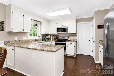 311 N Deerfield Circle Salisbury NC 28147
