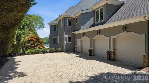 4828 Burton Lane Denver NC 28037