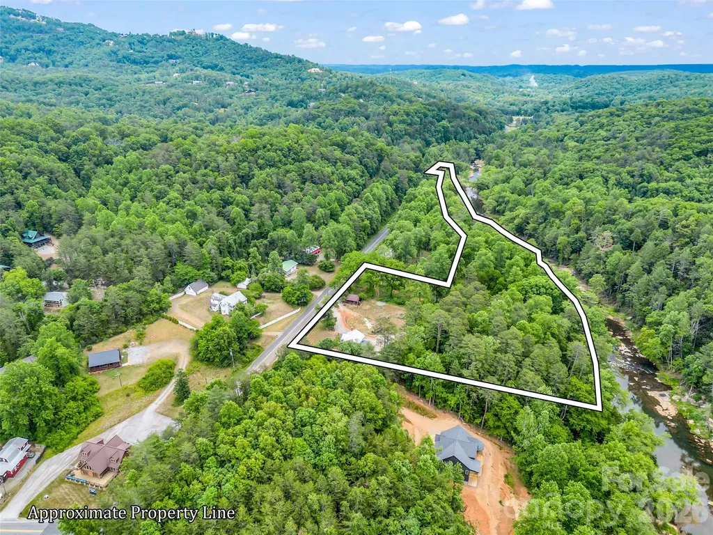 6651 Us 64/74a Highway Lake Lure NC 28746