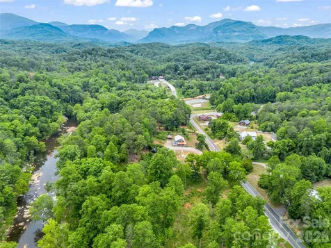 6651 Us 64/74a Highway Lake Lure NC 28746