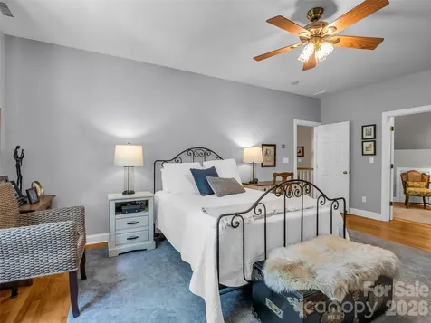 1042 Columbine Road Asheville NC 28803