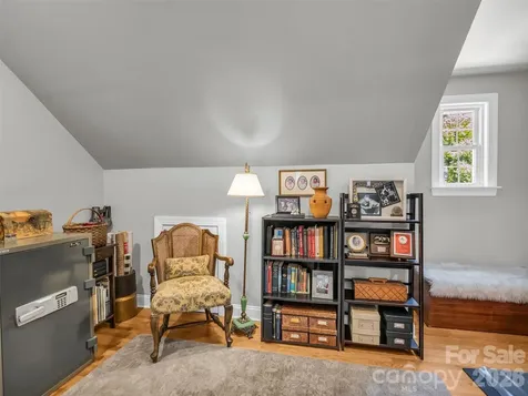 1042 Columbine Road Asheville NC 28803