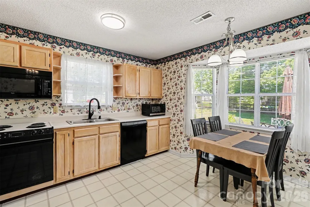 1010 Ridgefield Circle Indian Trail NC 28079
