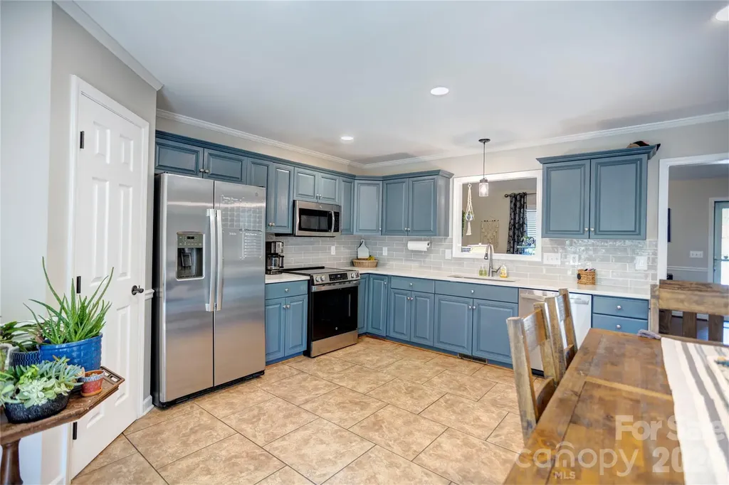 1684 Red Bird Circle Concord NC 28025