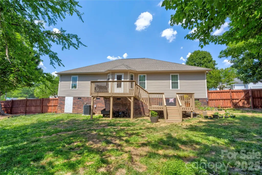 1684 Red Bird Circle Concord NC 28025