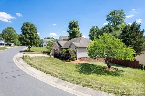 1684 Red Bird Circle Concord NC 28025
