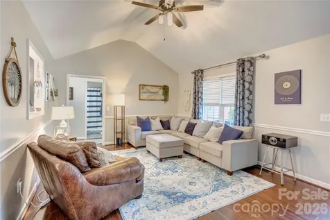 1684 Red Bird Circle Concord NC 28025