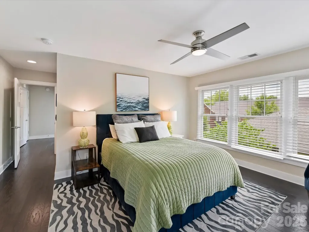 131 Grandin Road Charlotte NC 28208