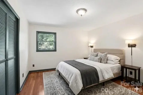 38 Nixon Terrace Asheville NC 28805